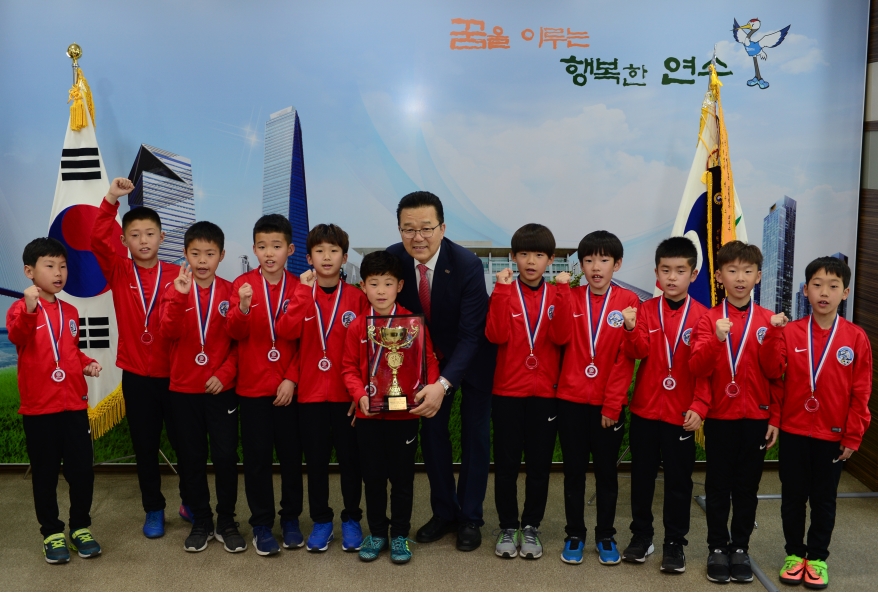 연수구청 유소년축구단 제3회 싸커애플라인드배 축구대회 우승의 1번째 이미지