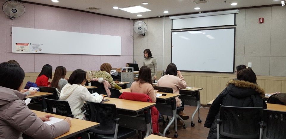 다문화가족을 위한 한국어교육 야간반 개강의 1번째 이미지