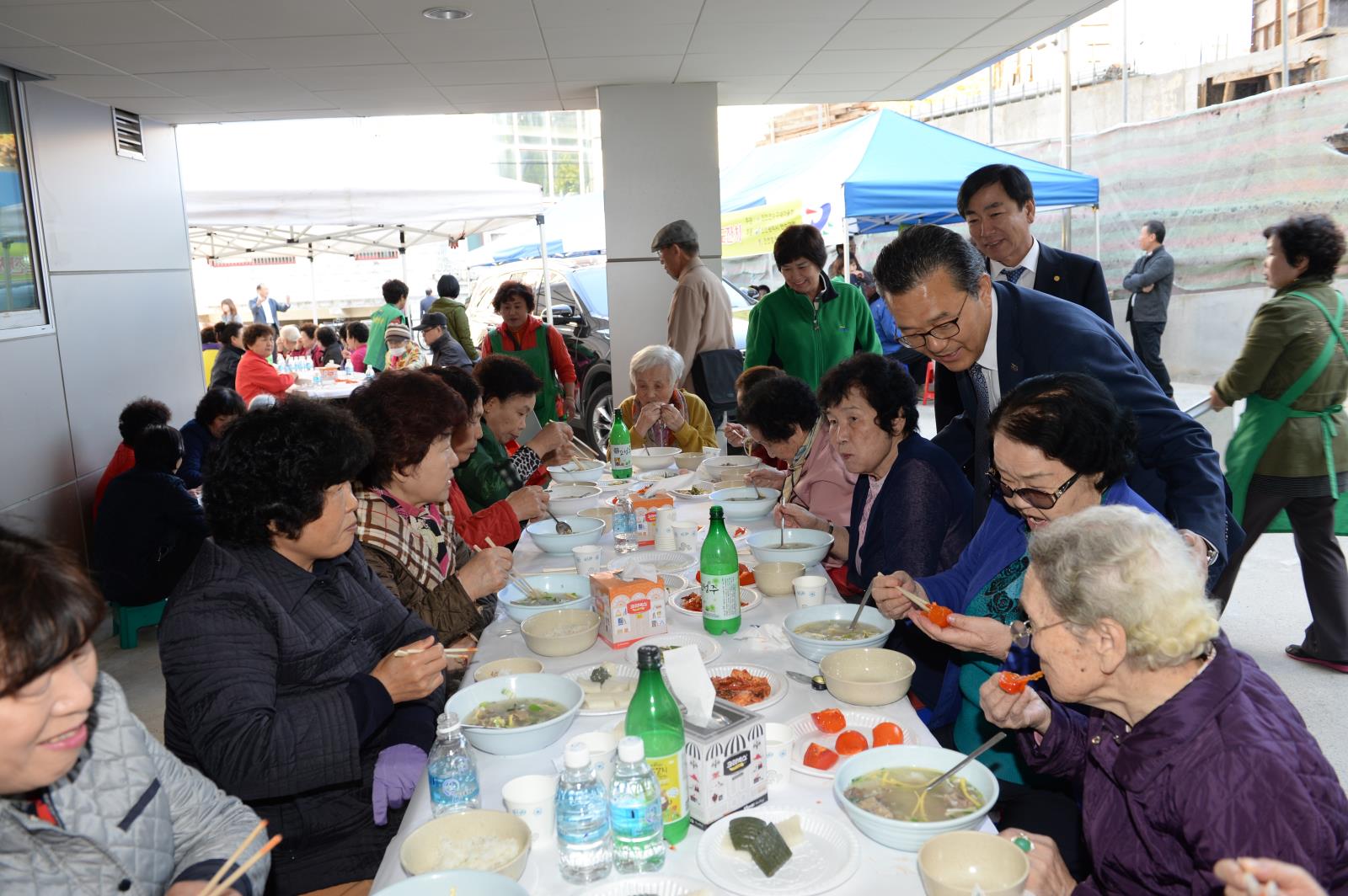 연수구새마을회, ‘건강백세 어르신 효도잔치’개최의 1번째 이미지