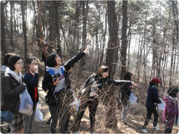 연수구자원봉사센터 청소년 놀토 프로그램 ''새들과 함께~ 자원봉사야 놀자'' 조수동물 먹이주기 봉사활동 실시의 1번째 이미지